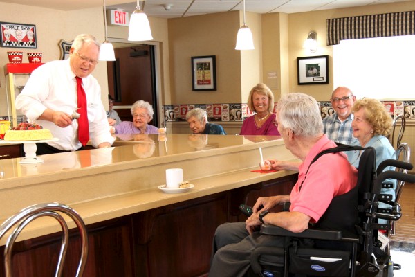 Maplewood of Marshall: Ice Cream Parlor